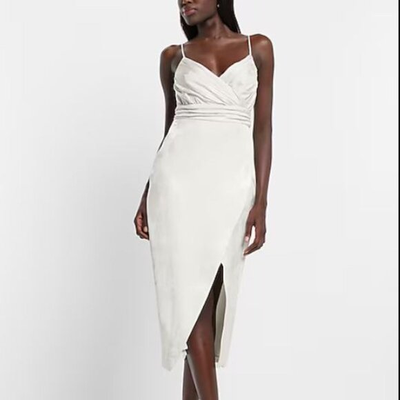 Express Dresses & Skirts - Ruched Jacquard Midi Dress - Sz 4- NWT - slightly off white